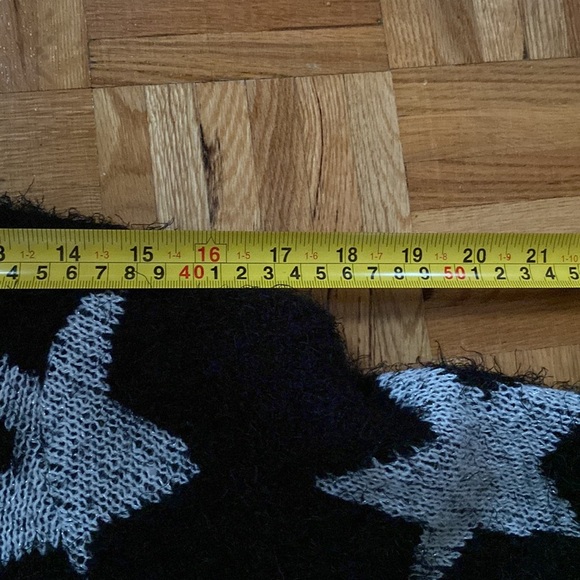 Torrid Star long Cardigan Sweater Fuzzy Black & silver Sz 00 - Picture 14 of 16